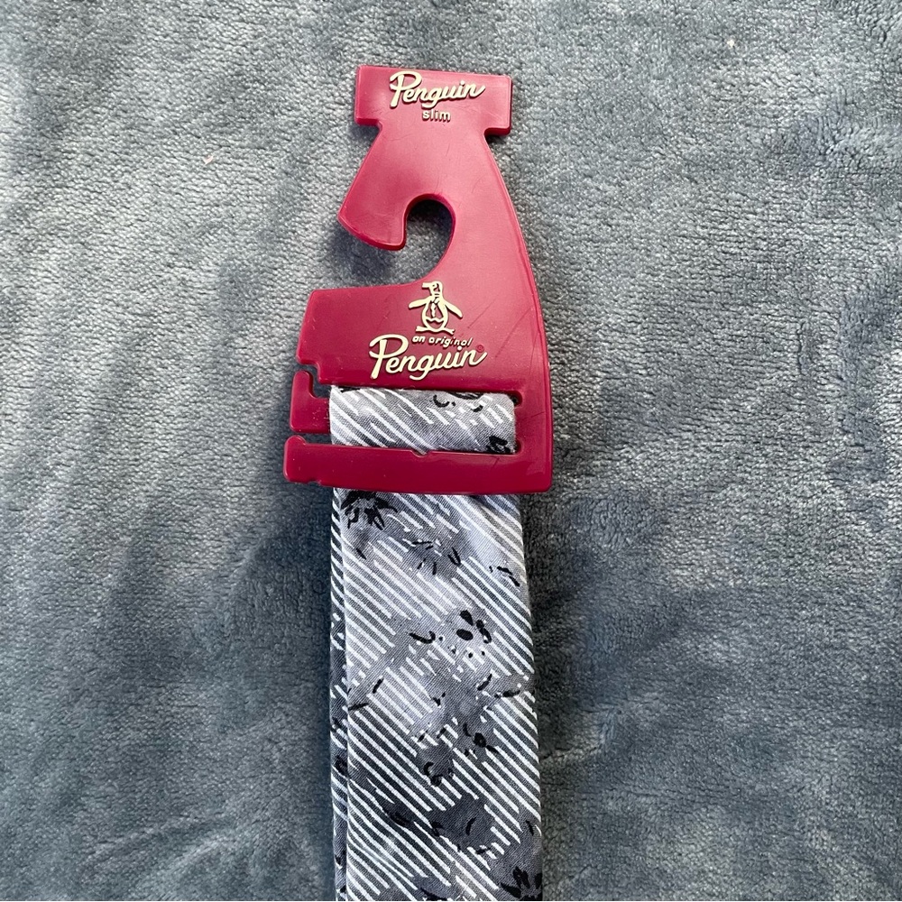 Original Penguin Gray Floral Patterned Tie